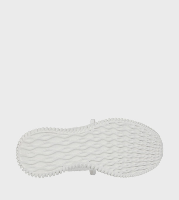 Skechers Skechers - White Walking Shoes