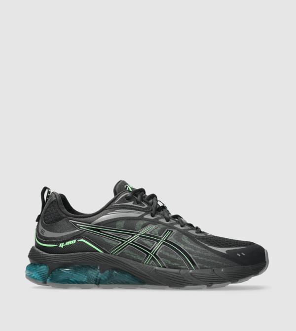 Asics  - Black Low Top