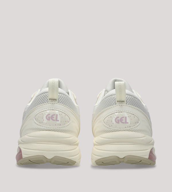 Asics  influencers-closet - Beige Low Top