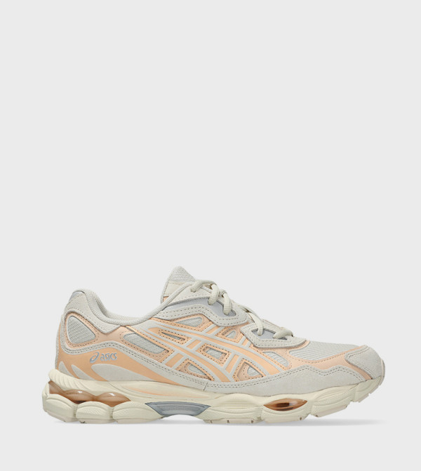 Asics  Sneakers - Beige Low Top