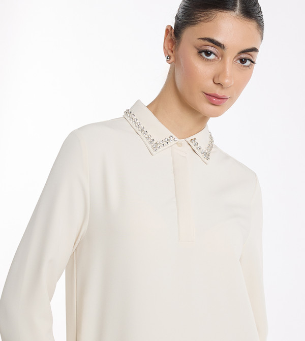 بي سي بي جي  zainab-influencer - أوف وايت  Shirt & T-Shirt Dresses