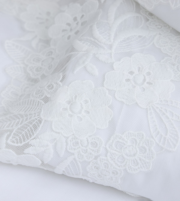 مارثا ستيوارت مفارش سرير - أبيض Bedsheets