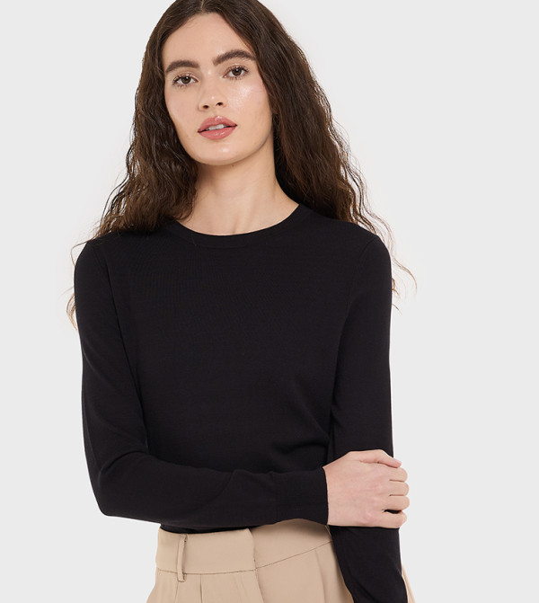 BCBG  Sweaters & Cardigans - Black Round Neck Sweaters