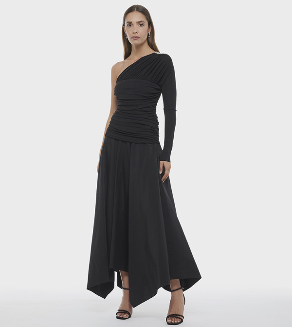 BCBG  Midi Dresses - Black Midi Dresses