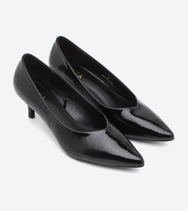 ZAHA @ CCC  - Black Pumps