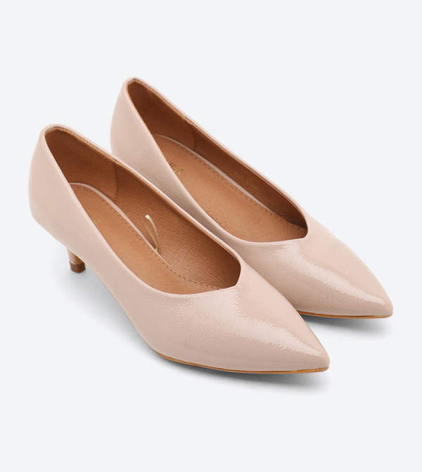 ZAHA @ CCC  - Pink Sneakers