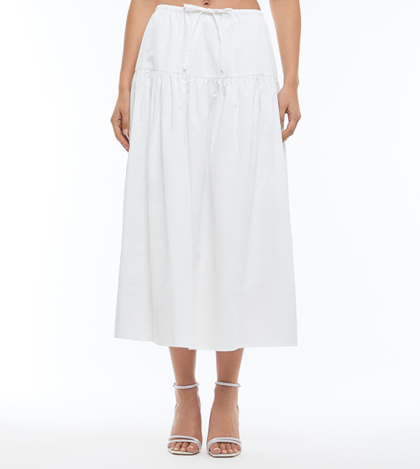 بي سي بي جي  تنانير ميدي - أبيض  Midi Skirts
