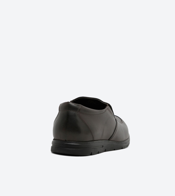 ZAHA @ CCC Austin Reed - Brown Formal