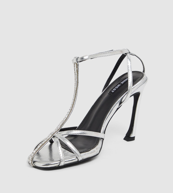 ناين وست  أحذية - فضي كعب