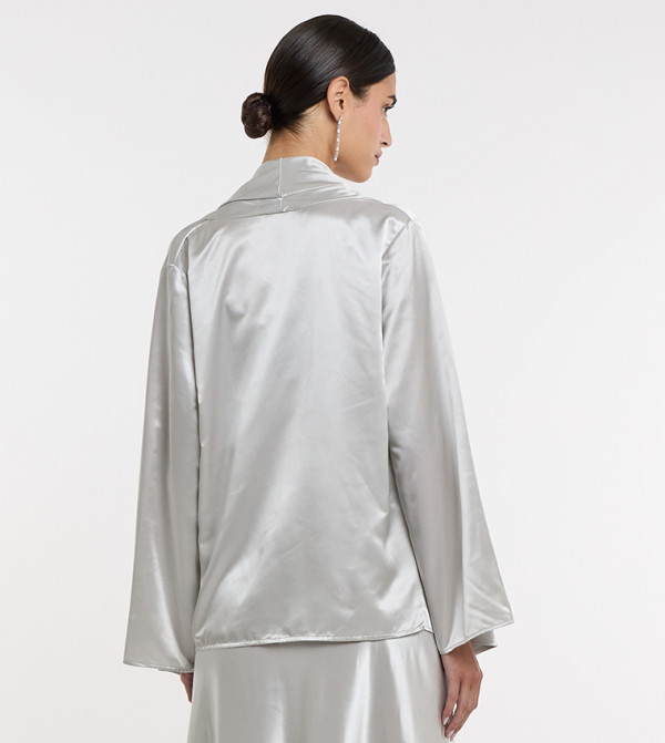 BCBG influencers-closet - Silver Kaftans