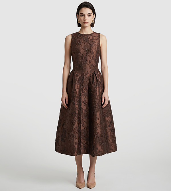 بي سي بي جي بي سي بي جي - بني  Midi Dresses