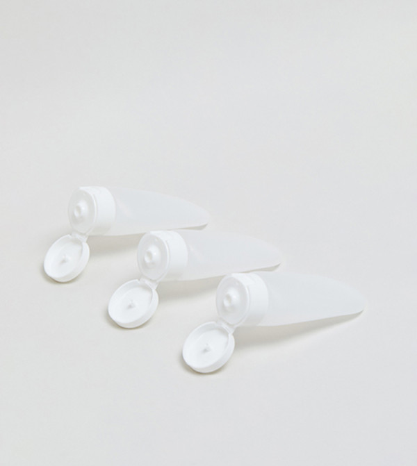 R&B  Accessories - White undefined