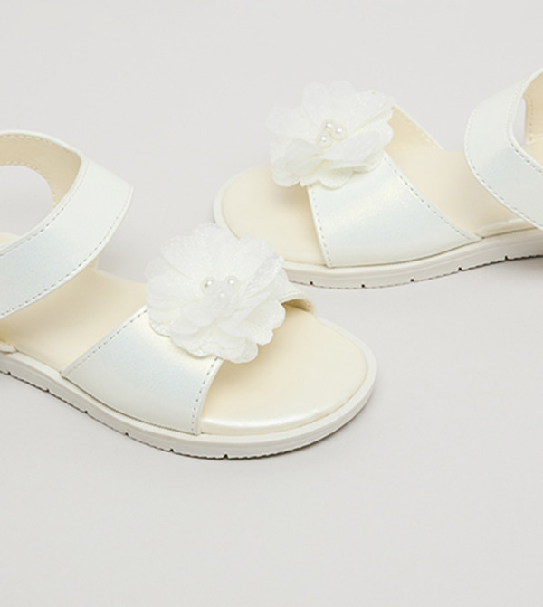 R&B Flat Sandals - Ivory Flat Sandals