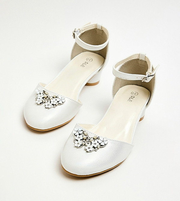 أر آند بي  أحذية كعب - عاجي  HEEL SANDALS