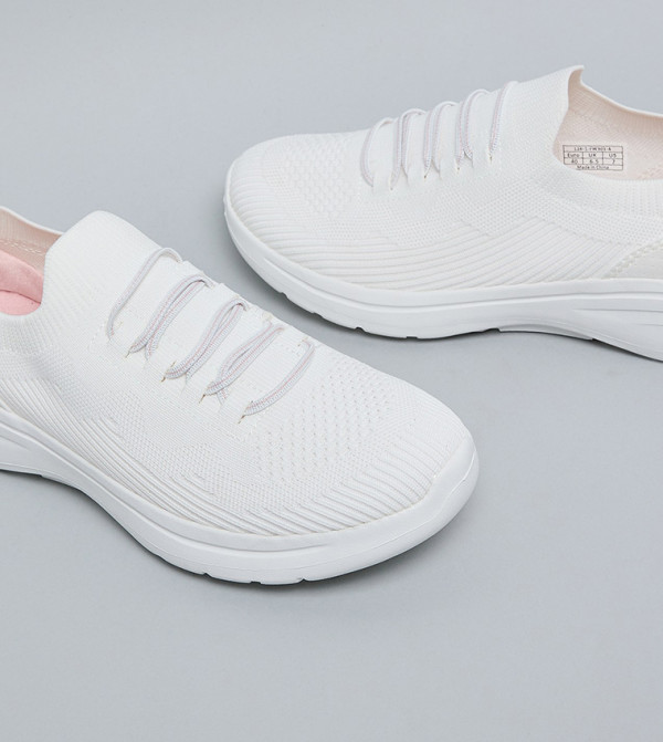 R&B  Low Top - Ivory Low Top