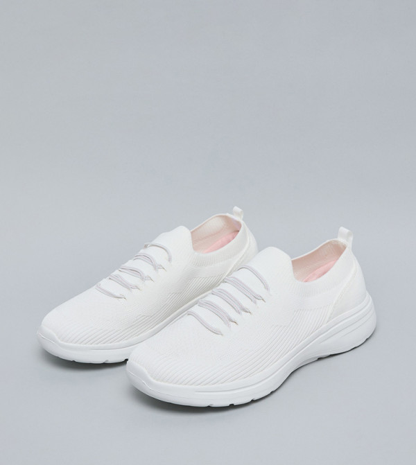 R&B  Low Top - Ivory Low Top