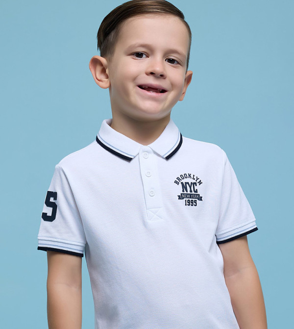 أر آند بي  توبات   - عاجي  T-shirts