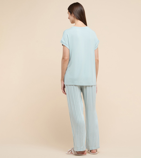 أر آند بي  ملابس نوم -  فاتح  Pyjama Set