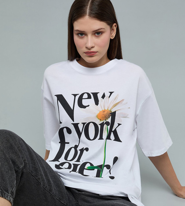 R&B  - White Short Sleeve T-Shirts