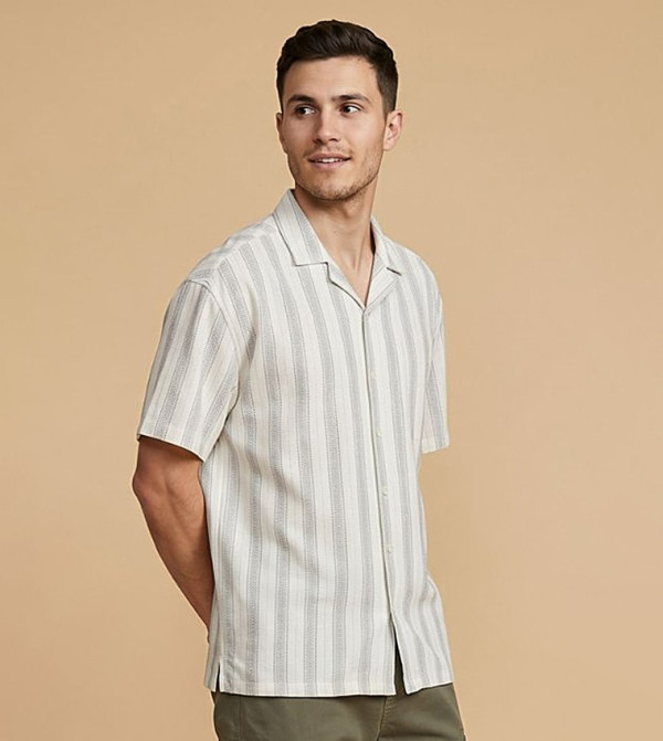 R&B Short Sleeves - White Short Sleeves