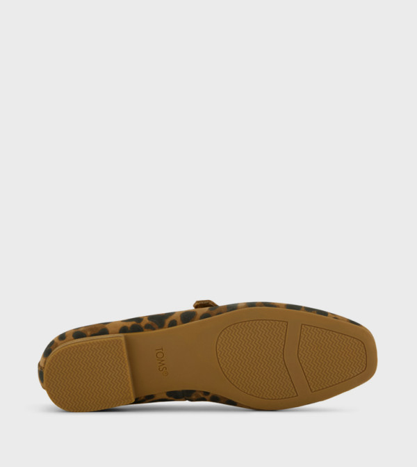 Toms Flat Shoes - Brown undefined