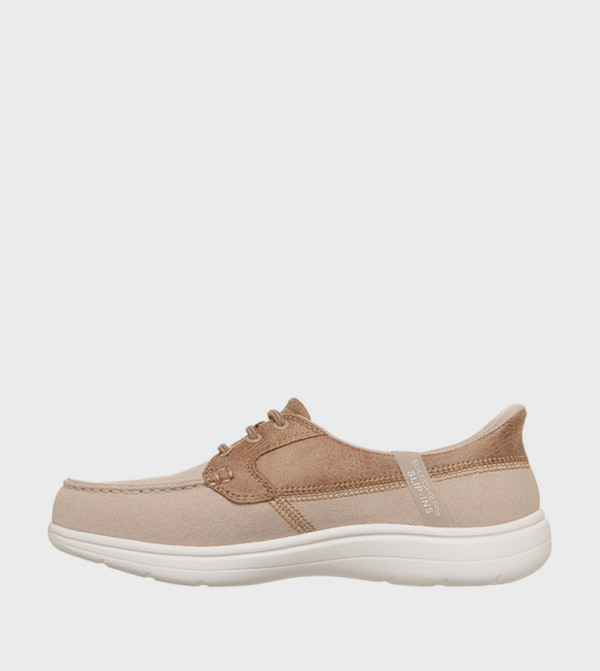 Skechers  Loafers & Mocassins - Brown undefined