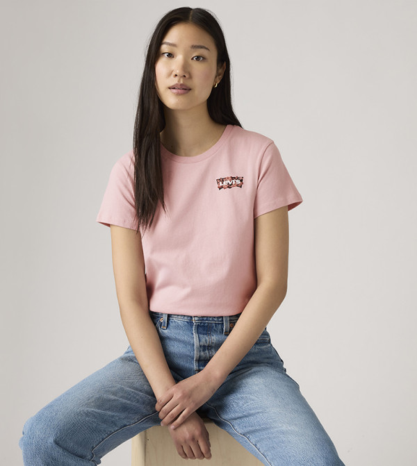 Levi's Short Sleeve T-Shirts - Pink Short Sleeve T-Shirts