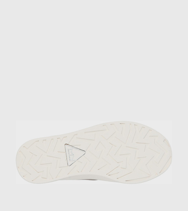 Skechers  Shoes - White Low Top