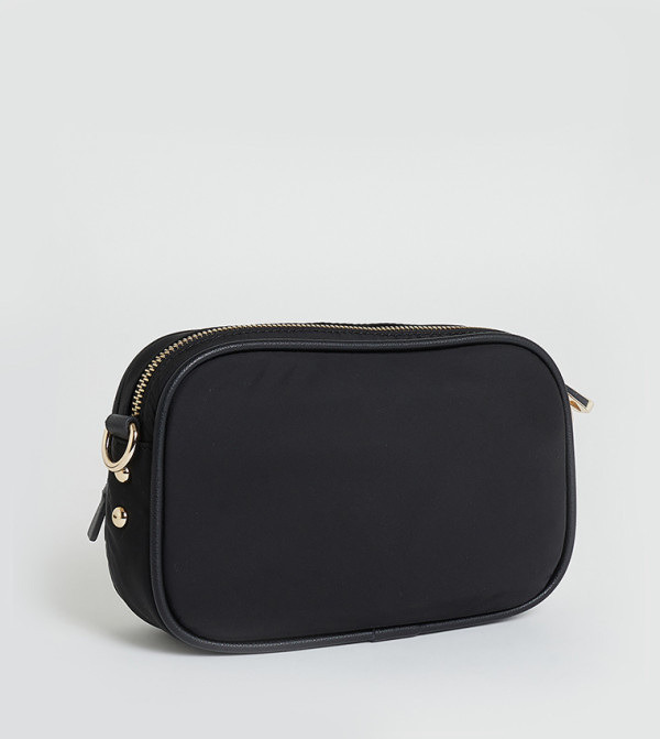 Guess Guess - Black Cross Body Bags
