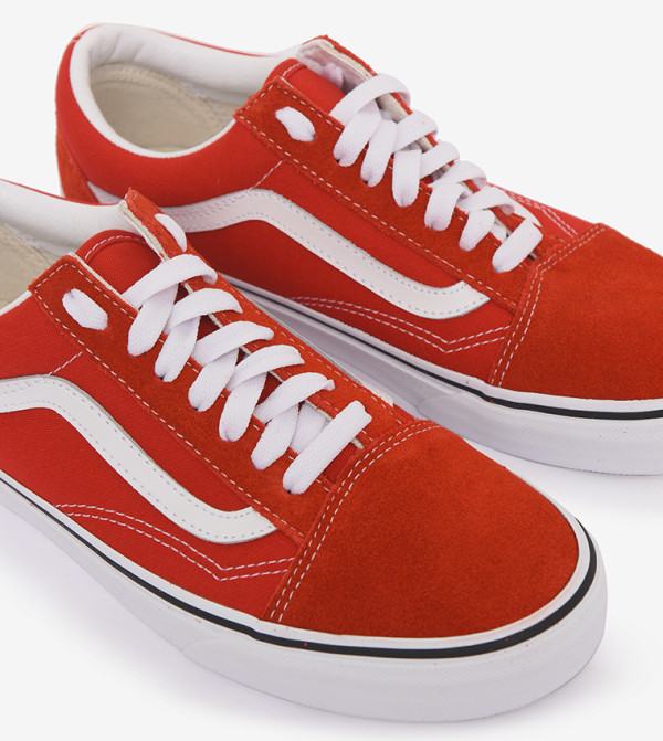 فانس فانس - أحمر أحذية برقبة منخفضة