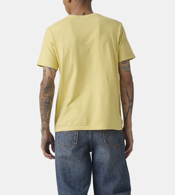 ليفايز ليفايز - أصفر Round Neck T-Shirts