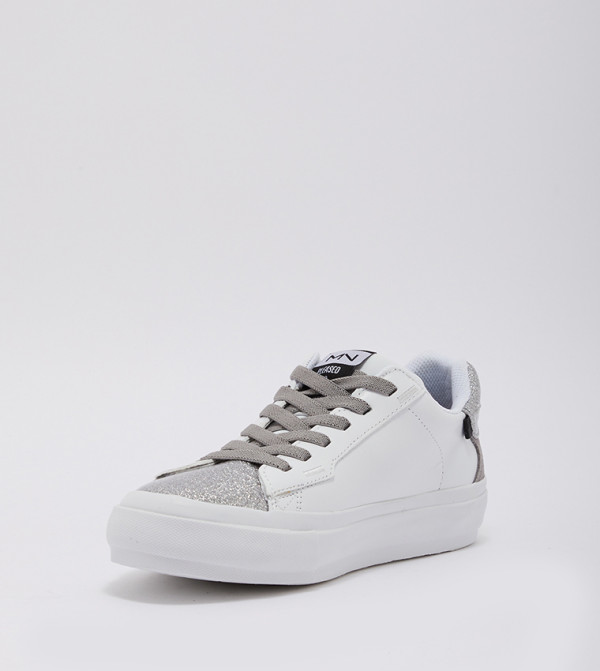 Skechers  - White Walking Shoes