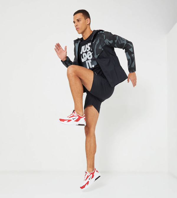 Nike Athleisure BTU - Black Jackets