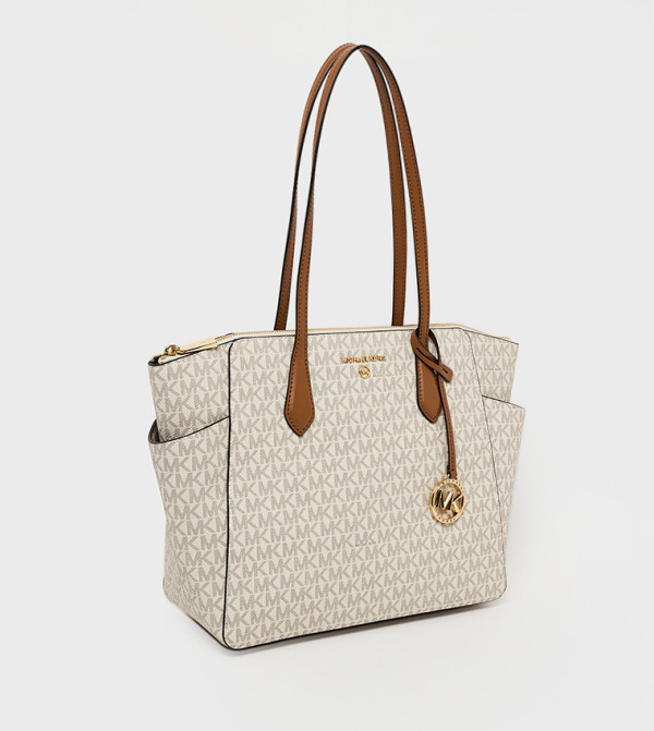 Michael Kors - Beige Tote Bags