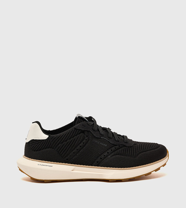 Cole Haan Cole Haan - Black Low Top