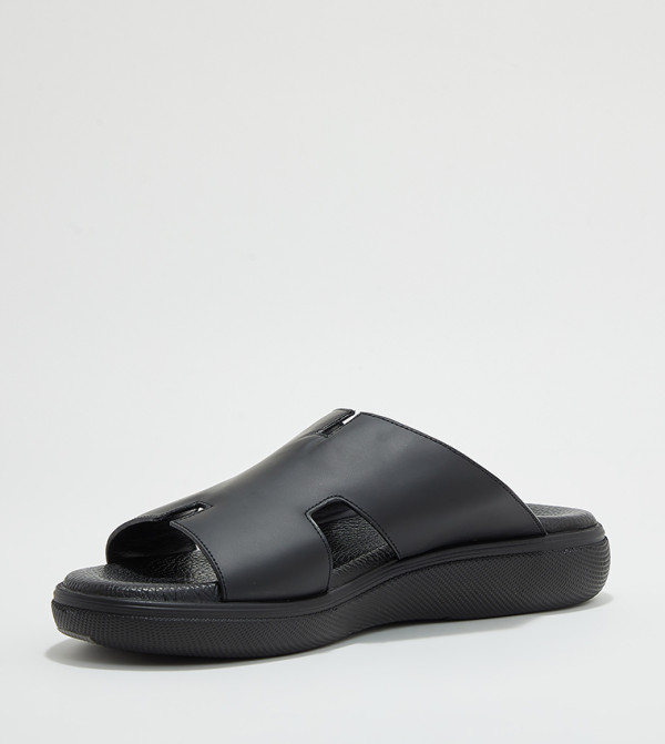 Steve Madden Steve Madden - Black Casual Sandals