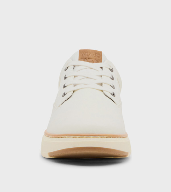 Steve Madden Steve Madden - White Low Top