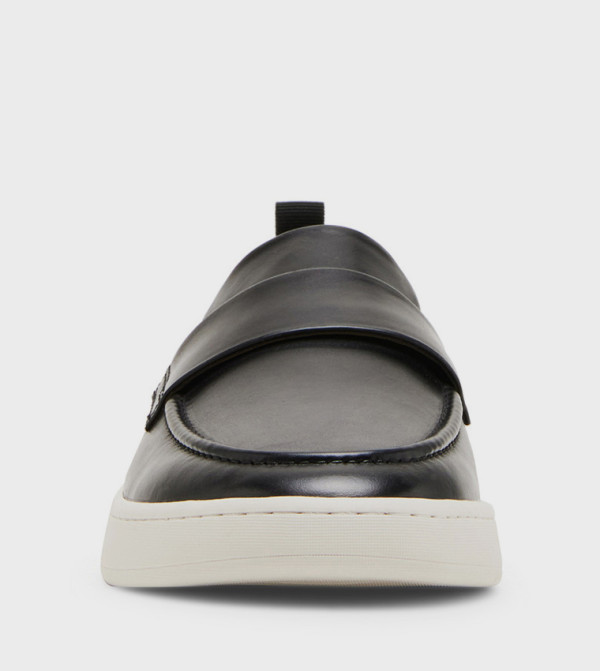 Steve Madden  Loafers & Moccasins - Black undefined