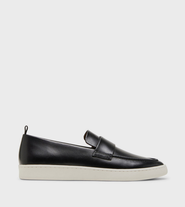 Steve Madden  Loafers & Moccasins - Black undefined