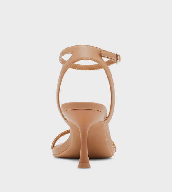 Steve Madden Steve Madden - Beige Heels