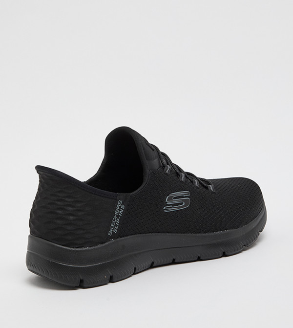 سكيتشرز  Slip-Ons - أسود سهل الارتداء