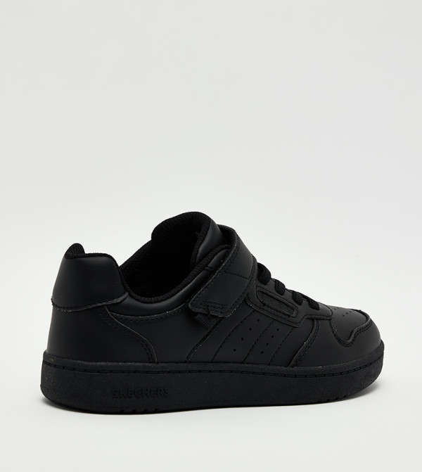 Skechers  - Black Low Top
