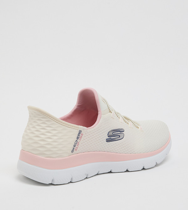سكيتشرز أحذية - وردي Casual Slip-ons