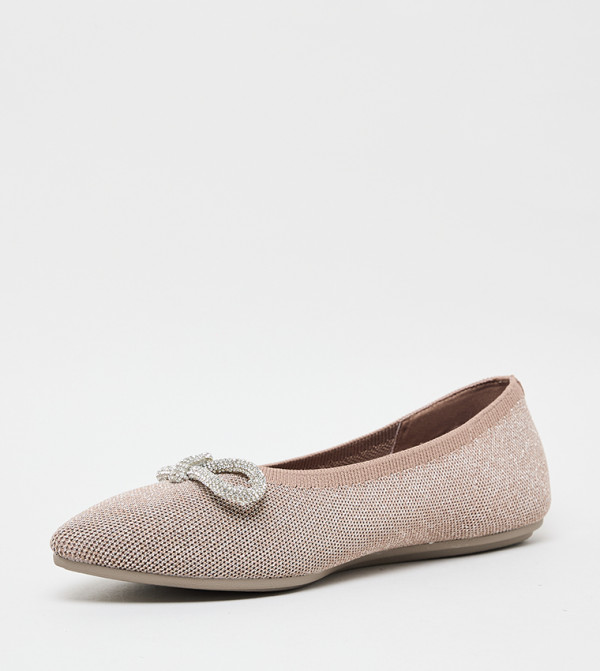 Skechers Skechers - Beige Casual Slip-ons