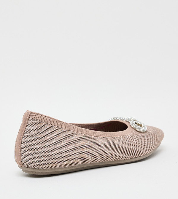 Skechers Skechers - Beige Casual Slip-ons