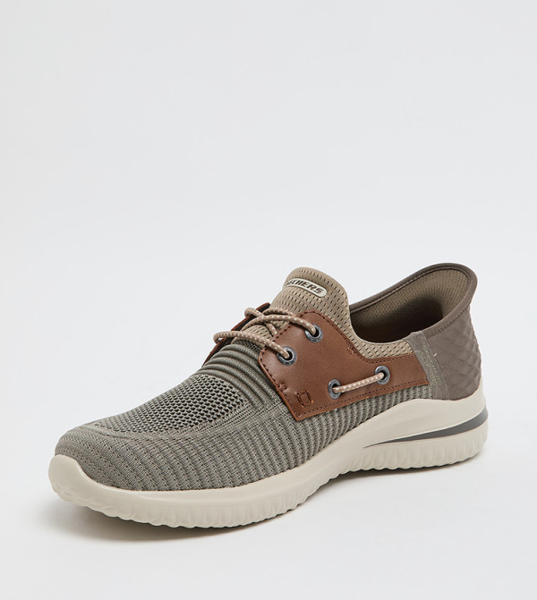 سكيتشرز  أحذية - رمادي داكن أحذية برقبة منخفضة 