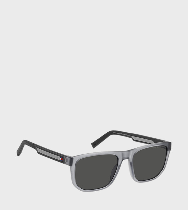 تومي هيلفيغر  نظارات شمسية - رمادي undefined