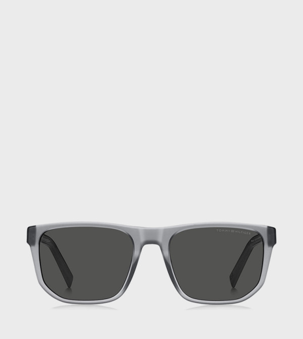 تومي هيلفيغر  نظارات شمسية - رمادي undefined