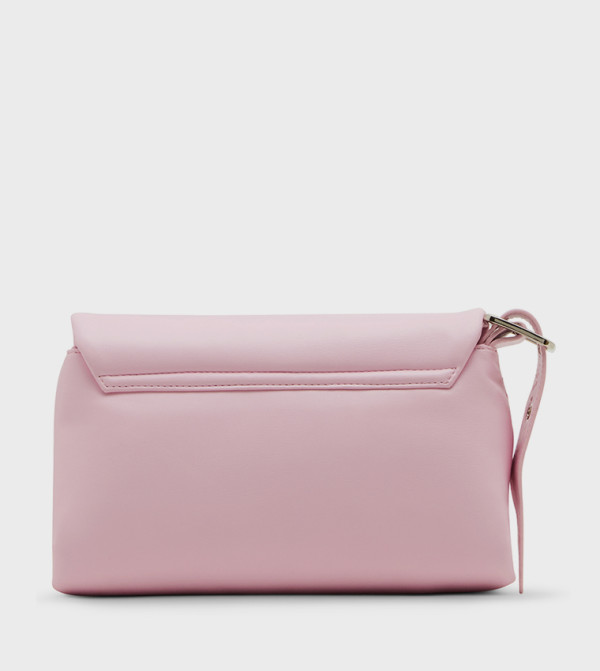 ستيف مادن  - وردي حقائب بحمالة طويلة