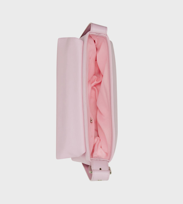 ستيف مادن  - وردي حقائب بحمالة طويلة